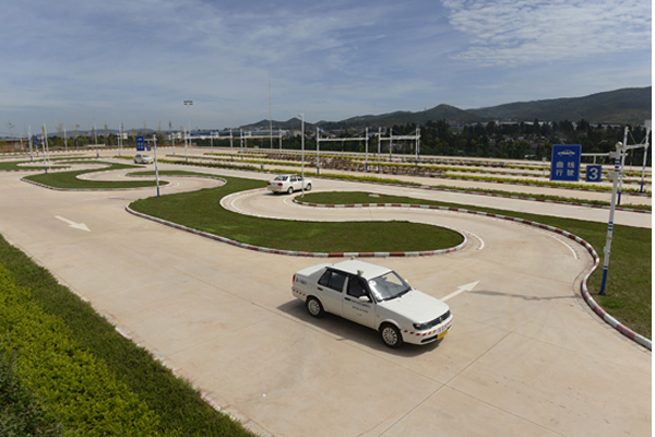 做到兩點(diǎn)，輕松考試，順利拿證