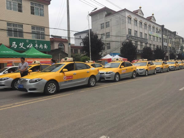 又是一年高考季，又到愛(ài)心送考時(shí)